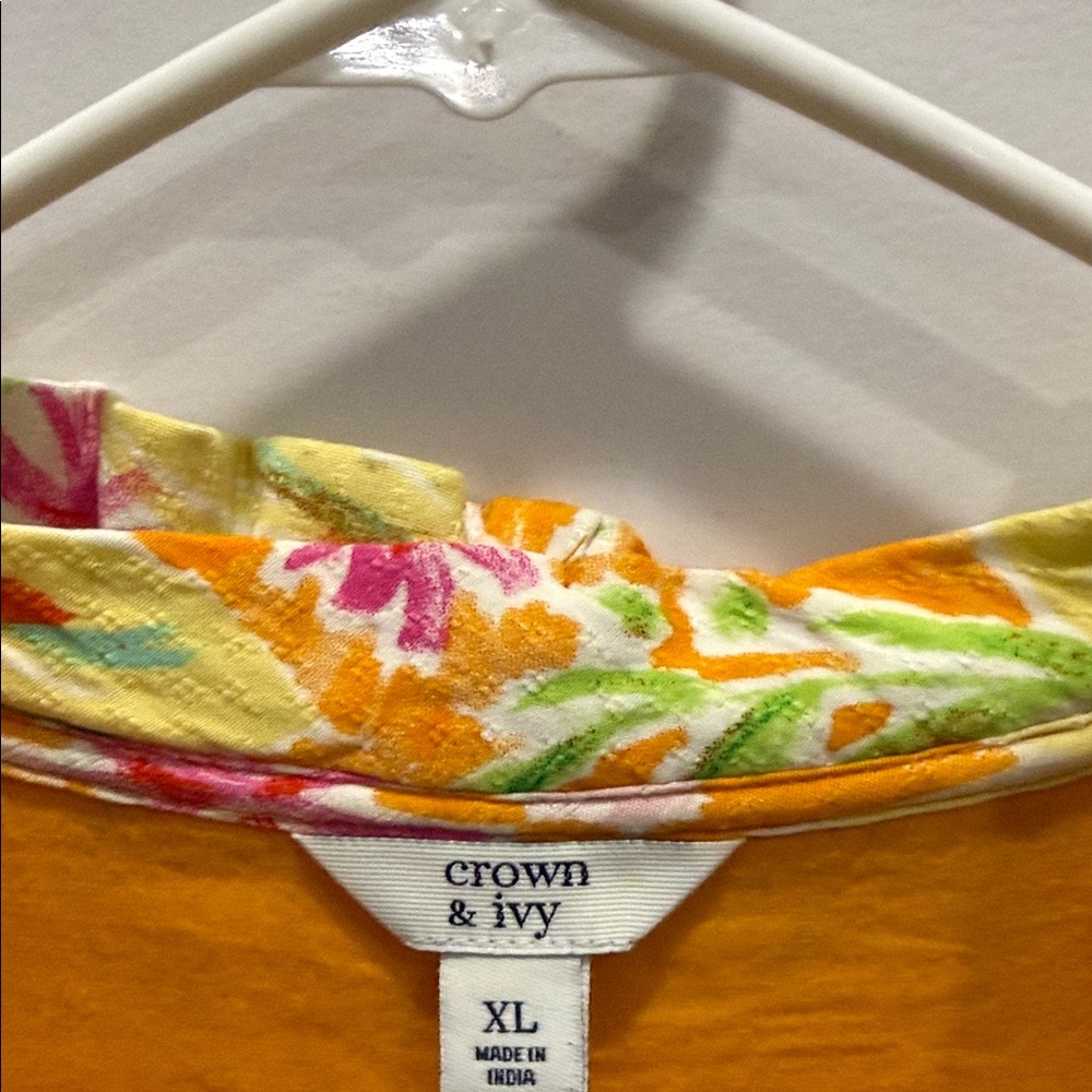 Crown & Ivy Multicolor Floral Sleeveless Dress - Picture 2 of 8